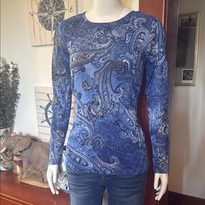 NWT northern reflections size small Paisley Long Sleeve Blue Top
